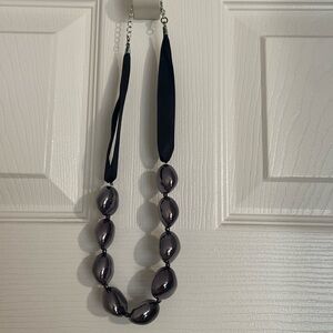 Necklace, earring and bracelet set